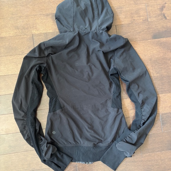 Lululemon dance studio jacket - Picture 2 of 4